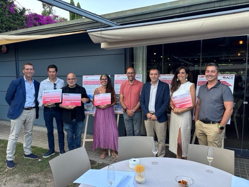 🔵 El pasado 26 de junio se celebró en Barcelona la VII edición de los Premios ACE y el tradicional Sopar d’Estiu en El Jardí de l’Abadessa. Un año más, MAPEI participó como socio protector patrocinador, apoyando el reconocimiento al trabajo de los profesionales de las