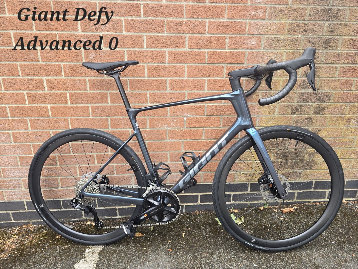 Giant Defy Advanced 0! 🤩

Pop in and see our wide range of Giant bikes!!

#Giant #Giantdefy #newbikeday #instore #longeatoncycles #tsbikes <a href="/GiantUK/">Giant UK & Eire</a>