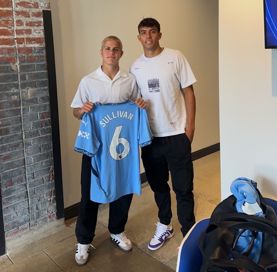 eireguide's tweet image. Despite the name Cavan Sullivan is not eligible for Ireland as his Irish heritage goes back one generation too far. The 15-year-old midfield prodigy is a US youth international and is expected to sign for Man City in 2027 from Philadelphia Union. ☘️