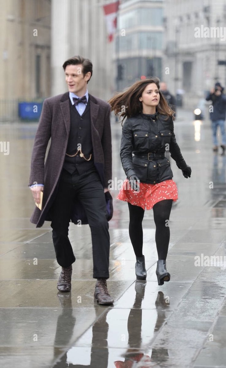 sensoritesphere's tweet image. elevenclara lowkey giving the infamous john and yoko walking pic lmao