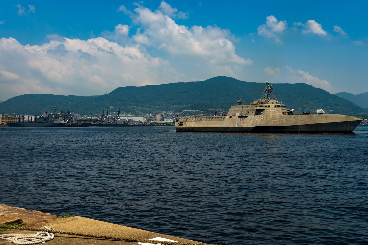 USS "Kamakumba" Tulsa 📸 #kristenyarber #mopmop youtube.com/watch?v=bpdtXr…