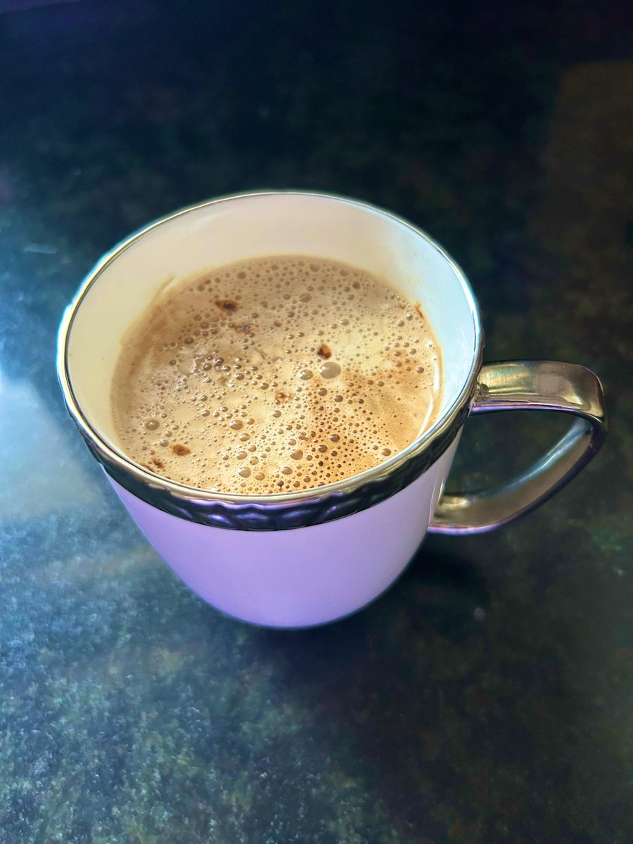 1_mug_coffee's tweet image. You know.. this is a DAMNNN mug of COFFEE.❤️❤️❤️