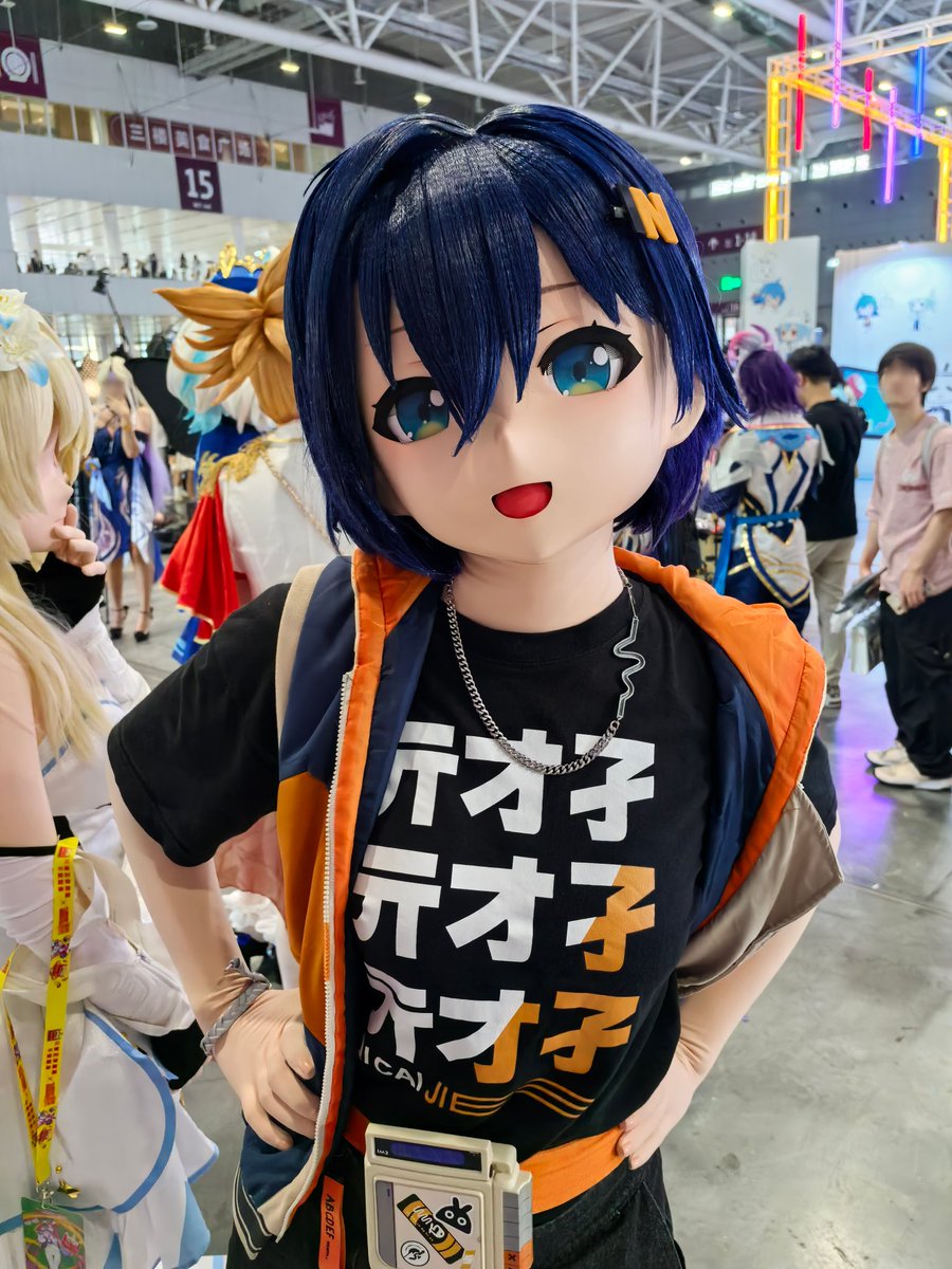 可把我牛逼坏了，叉会腰😈

📸：<a href="/Criss1573/">Criss</a> 
#kigurumi #着ぐるみ