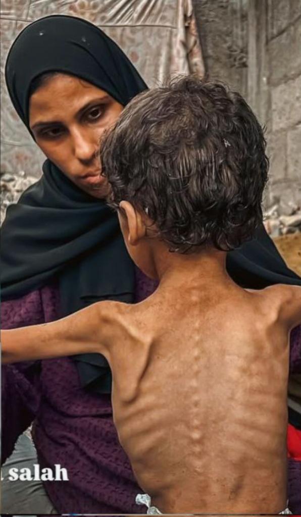 FershtkhobeGod's tweet image. دلم میسوزد و کاری ز دستم برنمیآید😔...