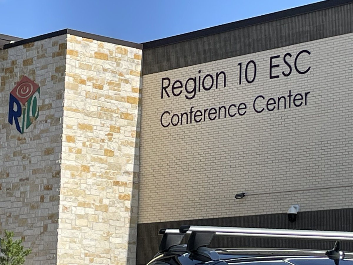RYHT_ETexas's tweet image. No better way to start the special session than with an 8 a.m. legislative update to Board Trustees! Thank you @Region10ESC for this opportunity. Got to see several familiar faces! @RYHTexas
