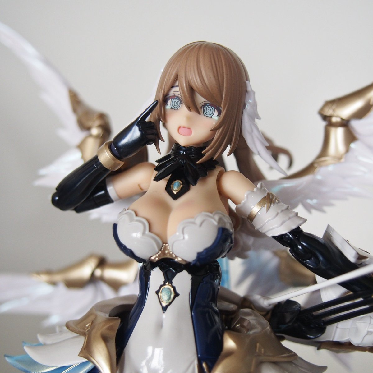 アーレウス tweet media