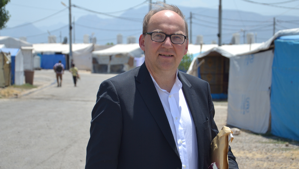 Mit einem dramatischen Appell zu Gaza hat sich der Innsbrucker Bischof Hermann Glettler zu Wort gemeldet. "Die jüngsten Entwicklungen im Gazastreifen erschüttern zutiefst. Diese verheerende Katastrophe muss beendet werden" kathpress.at/goto/meldung/2…