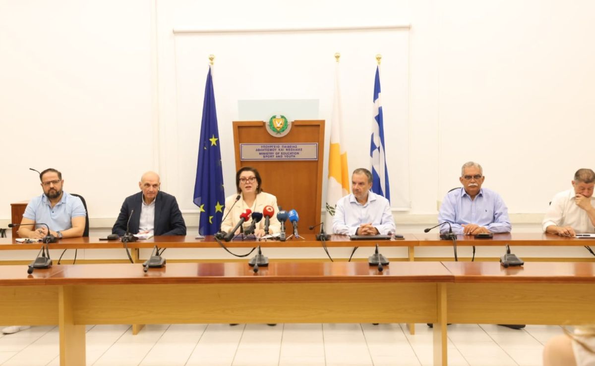 cymoec's tweet image. #Παγκύπριες2025 Δείτε τώρα εδώ τα Aποτελέσματα των Παγκύπριων Εξετάσεων Πρόσβασης 2025 - Πανεπιστήμιο Κύπρου, ΤΕΠΑΚ, και Στρατιωτικές Σχολές Ελλάδας
eservices.moec.gov.cy/ypexams/pagkyp…
enimerosi.moec.gov.cy/ypp18825