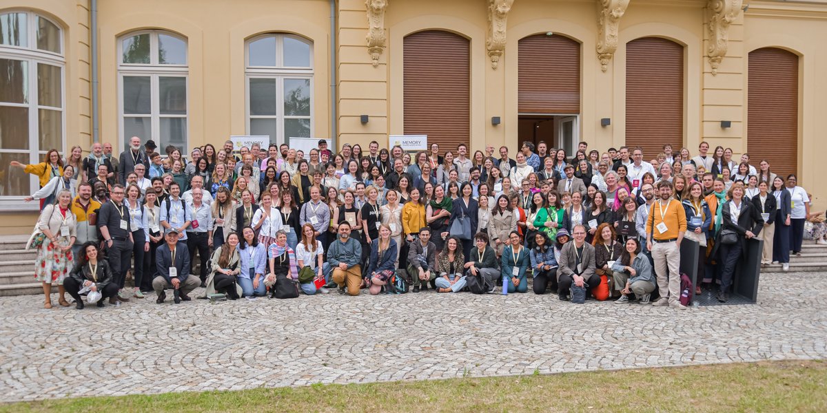 Huge thanks to the organizers of #MSA2025 for an inspiring and generous conference. We had an unforgettable, thought-provoking week in Prague. 

¡Hasta Buenos Aires '26 <a href="/MemStudiesAssoc/">Memory Studies Association</a> ! 🇦🇷📚