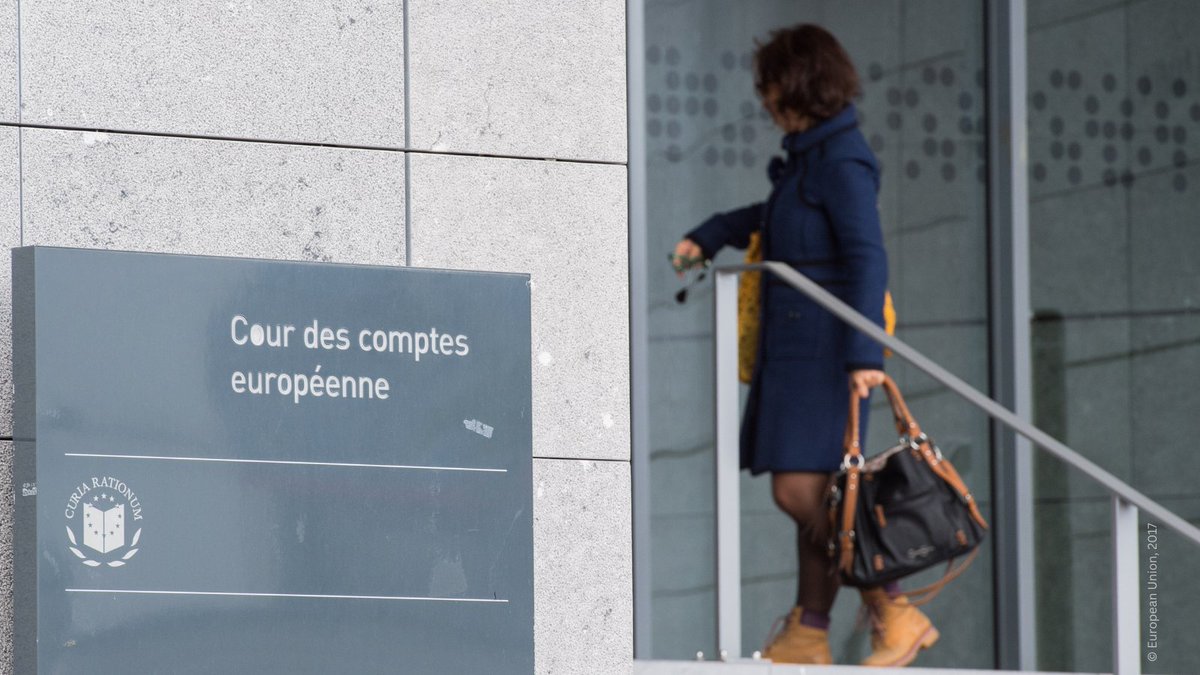 EUR-Lex (@eurlex) on Twitter photo #OnThisDay in 1975, the European Court of Auditors was created by the Treaty of Luxembourg.
Guardian of the EU’s finances, the Court checks that taxpayers’ money is well spent.
Read our summary: europa.eu/!m6CRp7
<a href="/TonyMurphyECA/">Tony Murphy</a> <a href="/EUauditors/">European Court of Auditors</a> <a href="/fiser_damijan/">Damijan Fišer</a> #OnThisDay in 1975, the European Court of Auditors was created by the Treaty of Luxembourg.
Guardian of the EU’s finances, the Court checks that taxpayers’ money is well spent.
Read our summary: europa.eu/!m6CRp7
<a href="/TonyMurphyECA/">Tony Murphy</a> <a href="/EUauditors/">European Court of Auditors</a> <a href="/fiser_damijan/">Damijan Fišer</a>