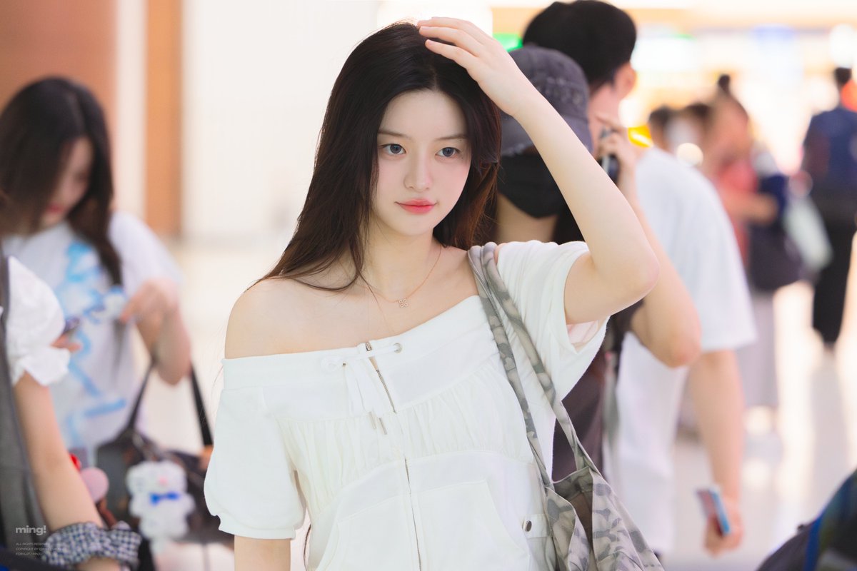 Ming_040511's tweet image. 250720
🤍

#아일릿 #ILLIT
#민주 #MINJU