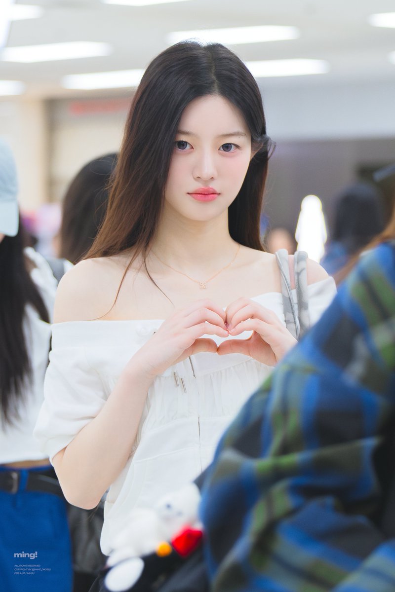 Ming_040511's tweet image. 250720
🤍

#아일릿 #ILLIT
#민주 #MINJU