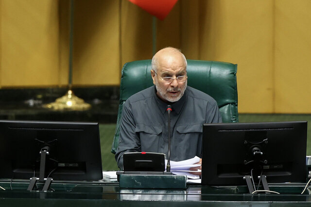 Digiato's tweet image. 🔻 رئیس مجلس: صداوسیما باید سکوهای داخلی را رایگان تبلیغ کند
رئیس مجلس شورای اسلامی در تذکر به رئیس سازمان صداوسیما تاکید کرد که باید سکوهای داخلی بدون اخذ وجه در صداوسیما تبلیغ شود که این مصوبه سران قوا و شورای عالی فضای مجازی است.
به گزارش ایسنا، محمدباقر قالیباف در جلسه علنی…