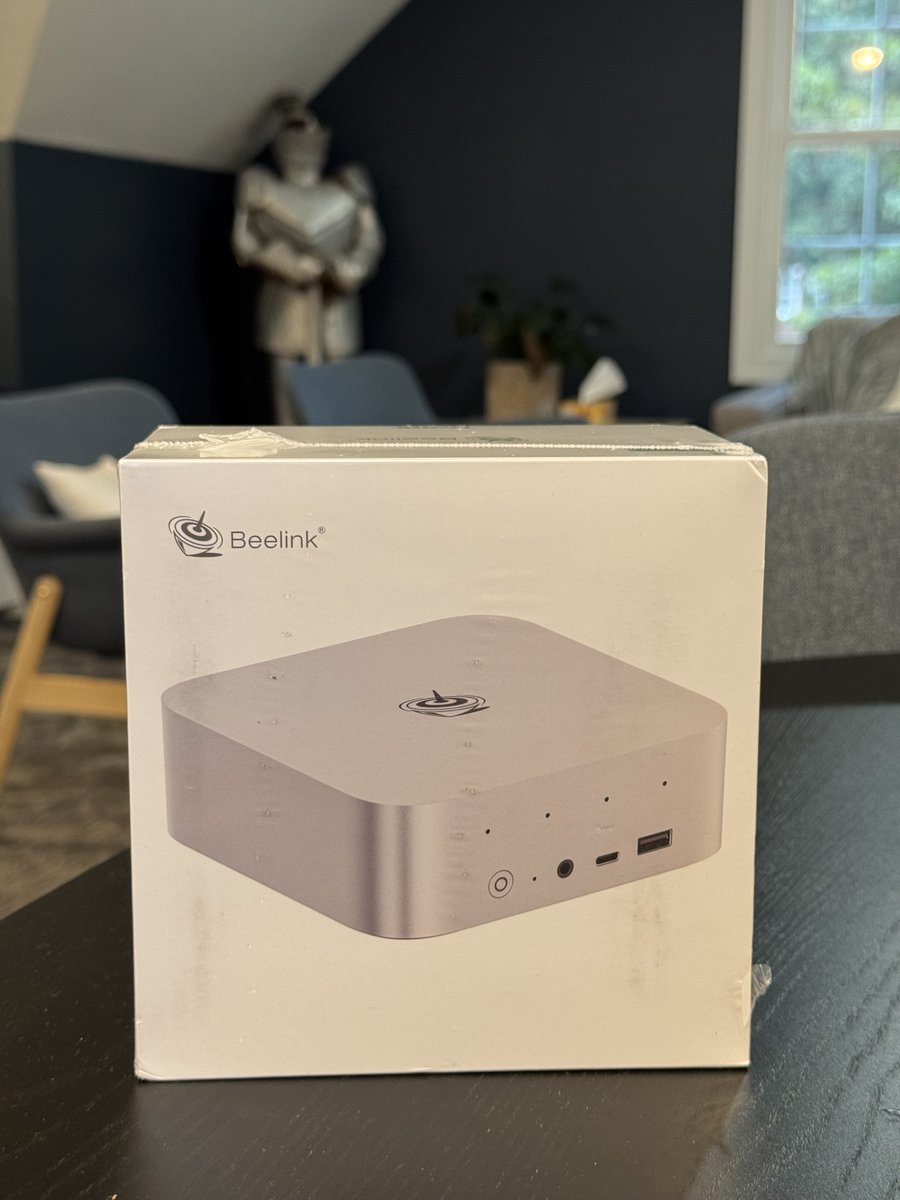 iamjustinwitz's tweet image. I've been talking about this via Omarchy and Omakub, but officially got the @Beelinkofficial SER9.
Couple things to note, comes with Windows 11 Pro out of the box. Booting is excessive and installing Windows updates take 45-75 minutes to install post-reset.
Switched to…