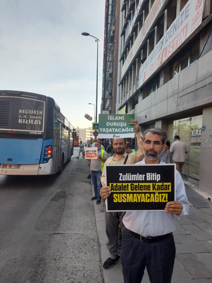 FurkanDerneğine Dokunma
#AnkaraValiliği  Zulumler bitip Adalet gelene kadar Susmayacağız