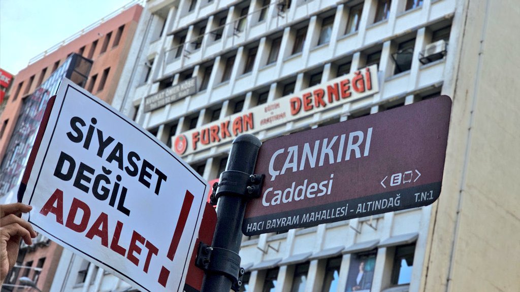 Siyaset Değil Adalet!

FurkanDerneğine Dokunma
#AnkaraValiliği