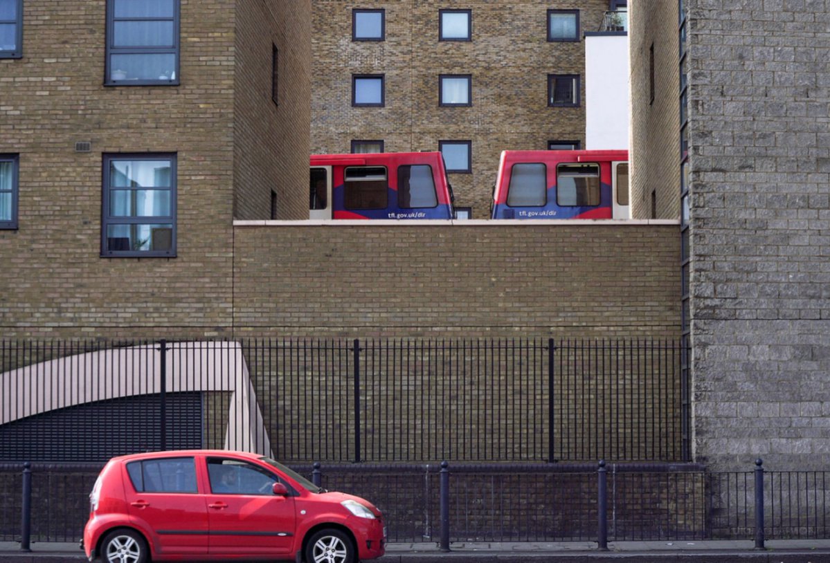 tubemapper's tweet image. Passing Limehouse DLR
A quick visual observation outside Limehouse Docklands Light Railway station.