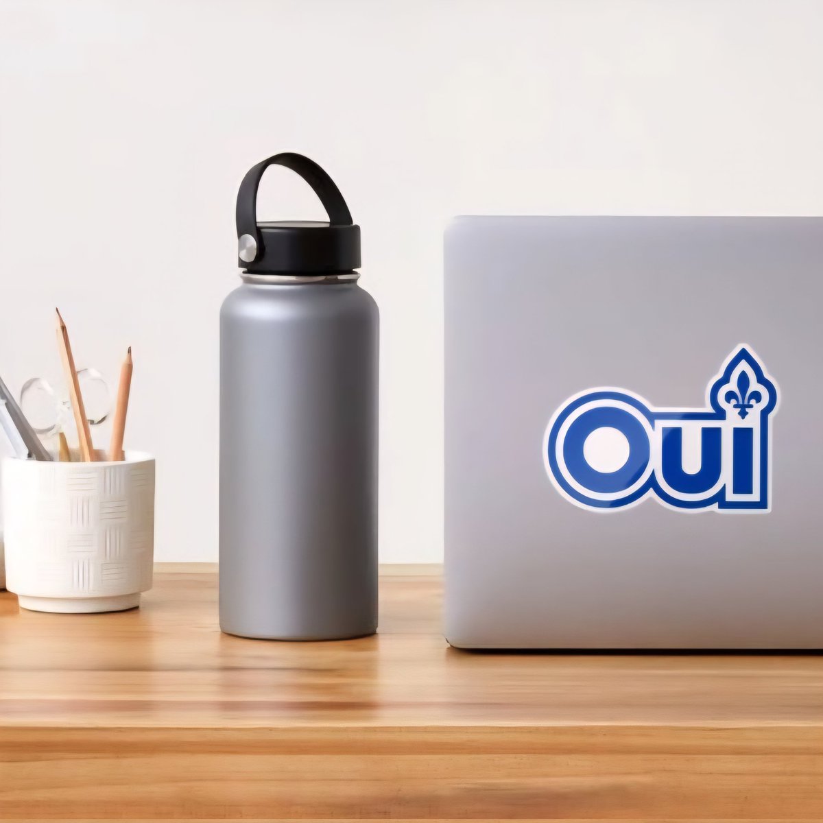 PaysQuebec's tweet image. Campagne visuelle ⚜️#QuébecOUI dans les boutiques internationales.
🇦🇺 🇺🇸 🇩🇪 🇵🇱 🇨🇿 🇺🇸 🇬🇧 🇫🇷 🇮🇪
Autocollants sur 🔴#Redbubble
➡️ redbubble.com/fr/i/sticker/Q…
#indépendance #Québec #Québeclibre #paysQc #Redbubbleartists