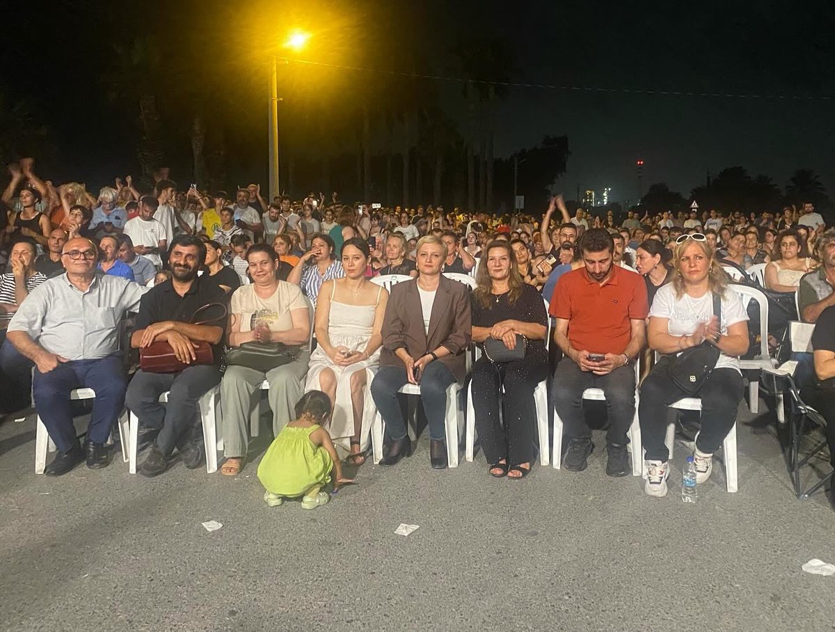 PerihanKoca's tweet image. Mersin Kazanlı Evvel Temmuz Festivali’nde bir araya geldik. Kazanlı halkı kolektif bir akıl ve eylemle ortak değerlerine sahip çıkıyor, kadim Evvel Temmuz’u, anadilini, kültürünü, tarihini yaşatıyor.
#mersi̇n #kazanlı #evveltemmuz #evveltemmuzfestivali