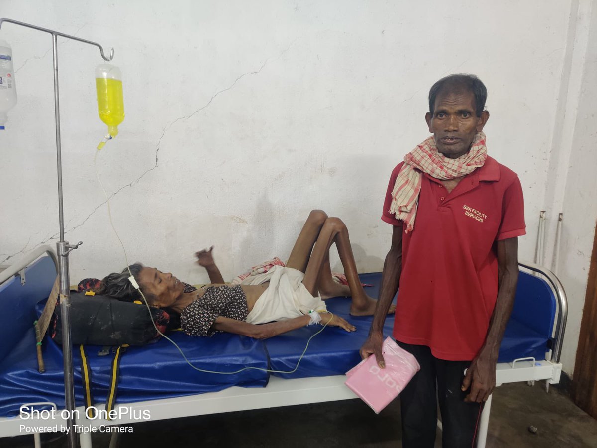 Mrinal_MLA's tweet image. #TBMuktBharat @TbDivision
গোলাঘাট জিলাৰ অঞ্চল বিশেষে বিশেষকৈ কিছু চাহ বাগিছা অঞ্চলত যক্ষ্মা (TB) ৰোগ উদ্বেগজনকভাৱে বৃদ্ধি পোৱা পৰিলক্ষিত হৈছে। হতাশ জনক বিষয়টো হৈছে এই অঞ্চলসমূহত যক্ষ্মা ৰোগৰ বিশেষ স্বাস্থ্য শিবিৰৰ ব্যৱস্থা কৰিলেও ভুক্তভোগীসকলে সহযোগ নকৰে। মৰঙী মৌজাৰ ২নং…