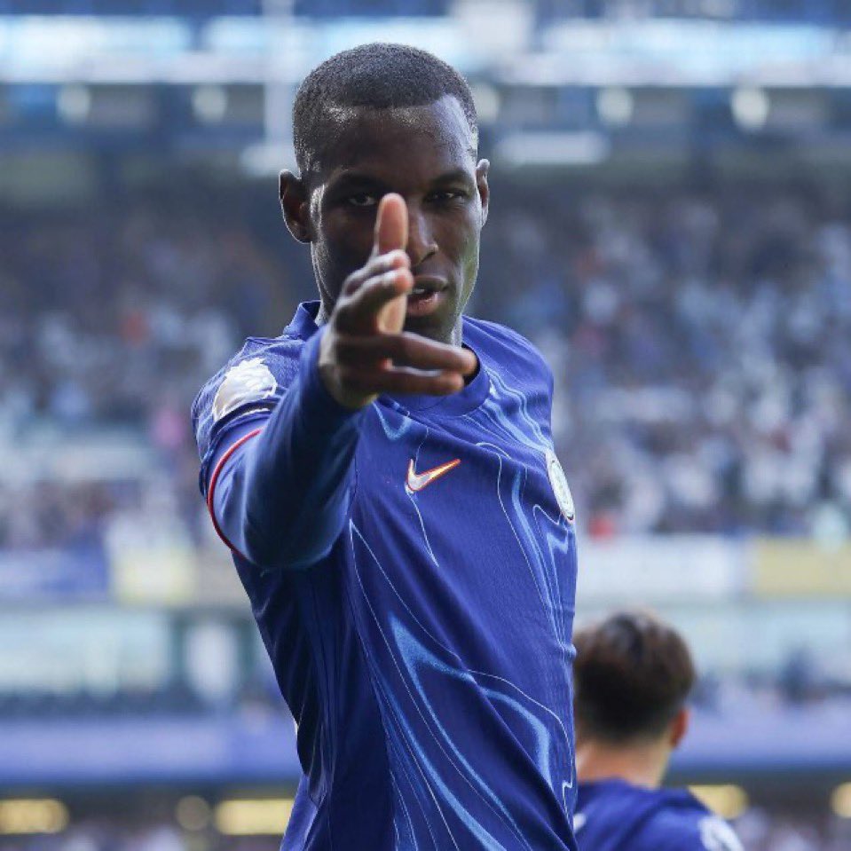 Show me a Chelsea fan I never FOLLOWED BACK 💥