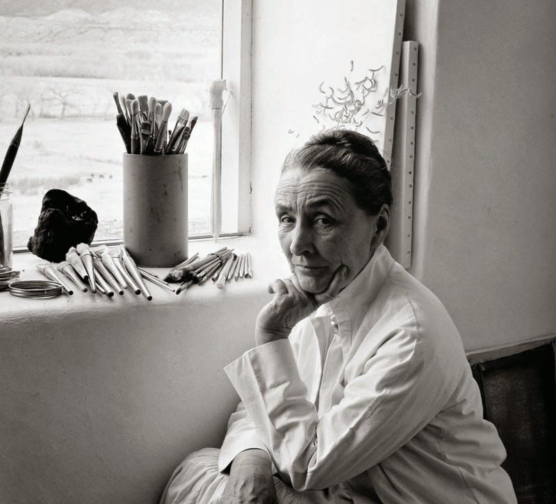 #ArtistStudio | Georgia O'Keeffe 

“I found I could say things with color and shapes that I couldn't say any other way... things I had no words for.”