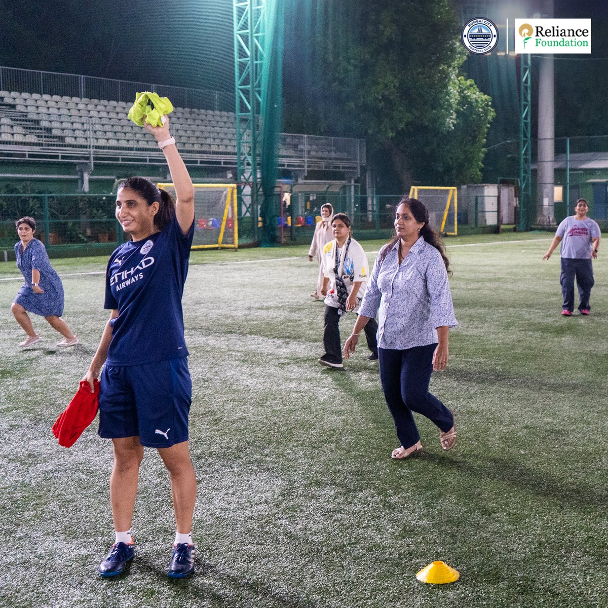 A special day filled with unforgettable memories as our #TheIslanders' U11s took the field alongside their parents 🩵

Witness all the action from the AIFF Grassroots Day 👉 youtu.be/8heiRou3j2A?fe…

#AamchiCity #MumbaiCity 🔵 <a href="/ril_foundation/">Reliance Foundation</a>