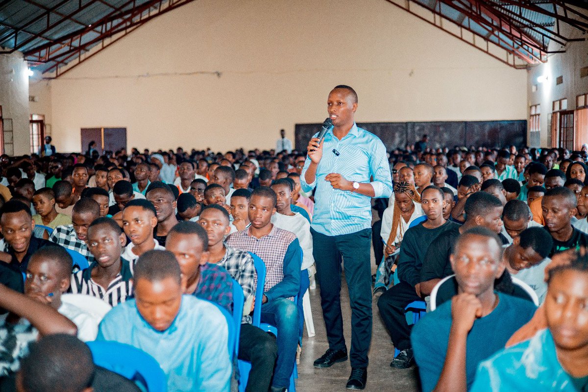 Day 1, more than 1000 gathered by <a href="/yim_africa/">YOUTH IMPACT MISSION-AFRICA</a> with the aim of sharpening youth from all districts. This year's theme says, "The DNA of Self Leadership." It is now to step up and stand up for ourselves and for our personal leadership. 
#AVC2025
#Leadership
#Empowerment