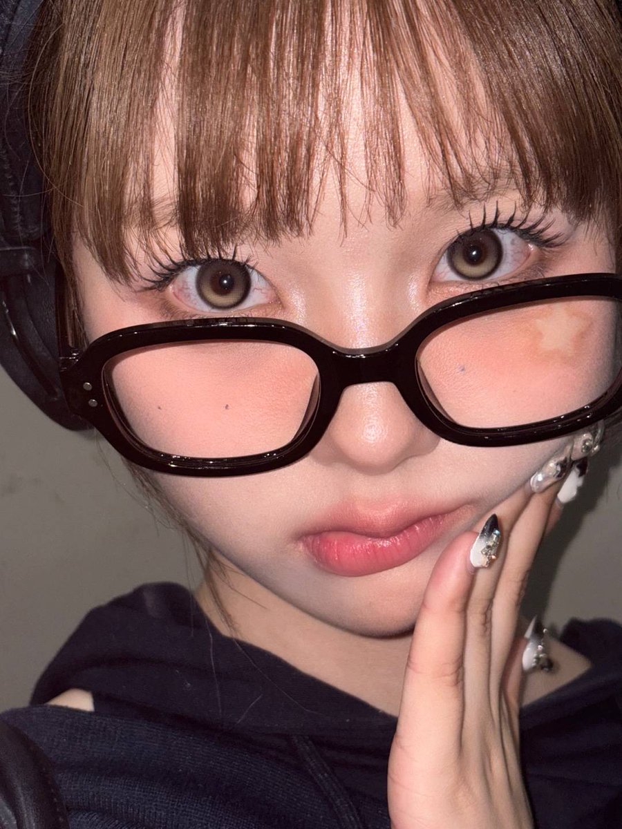 triplescosmos's tweet image. 요즘에는 별별별
#tripleS #트리플에스 #トリプルS
#トリプルエス #トエス
#SeoAh #서아 #ソア