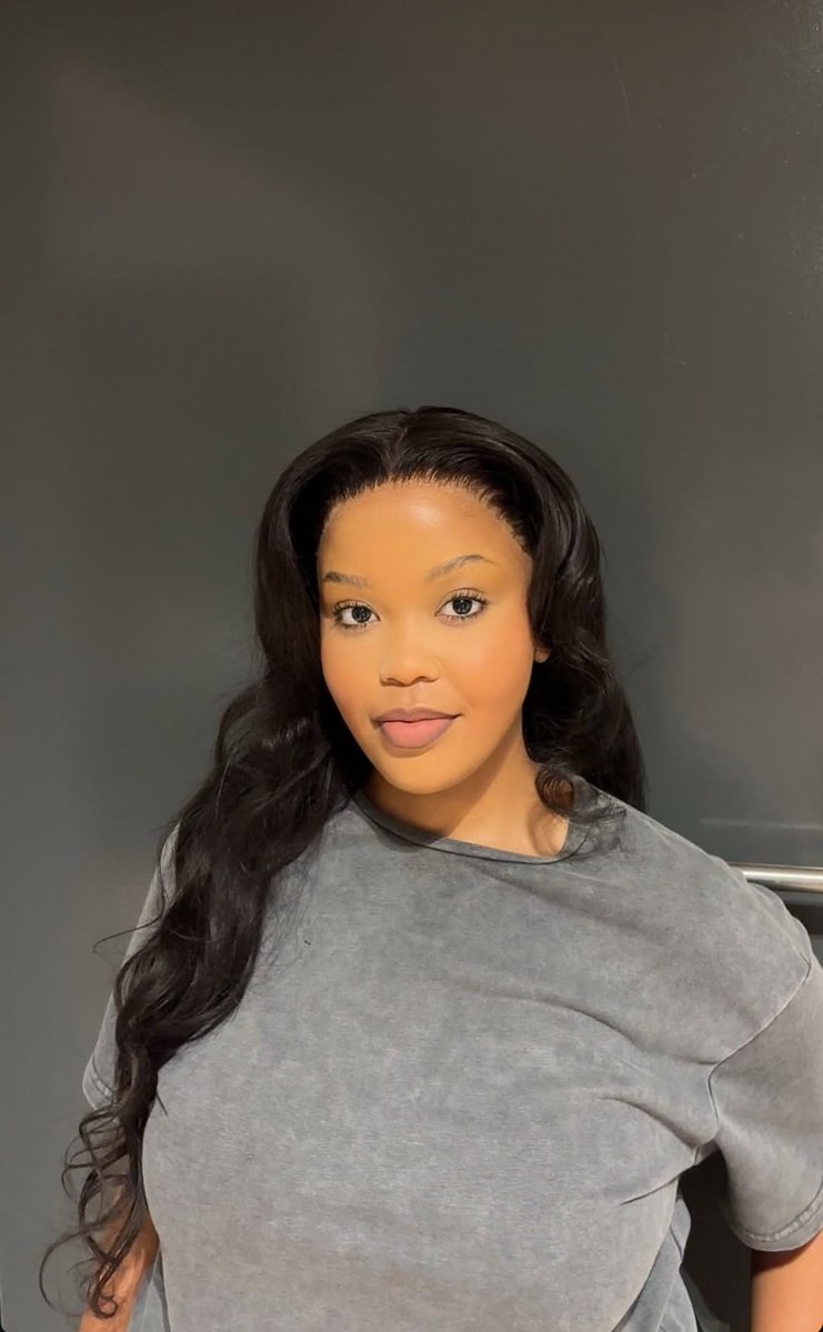 BuhleLitha's tweet image. 💫