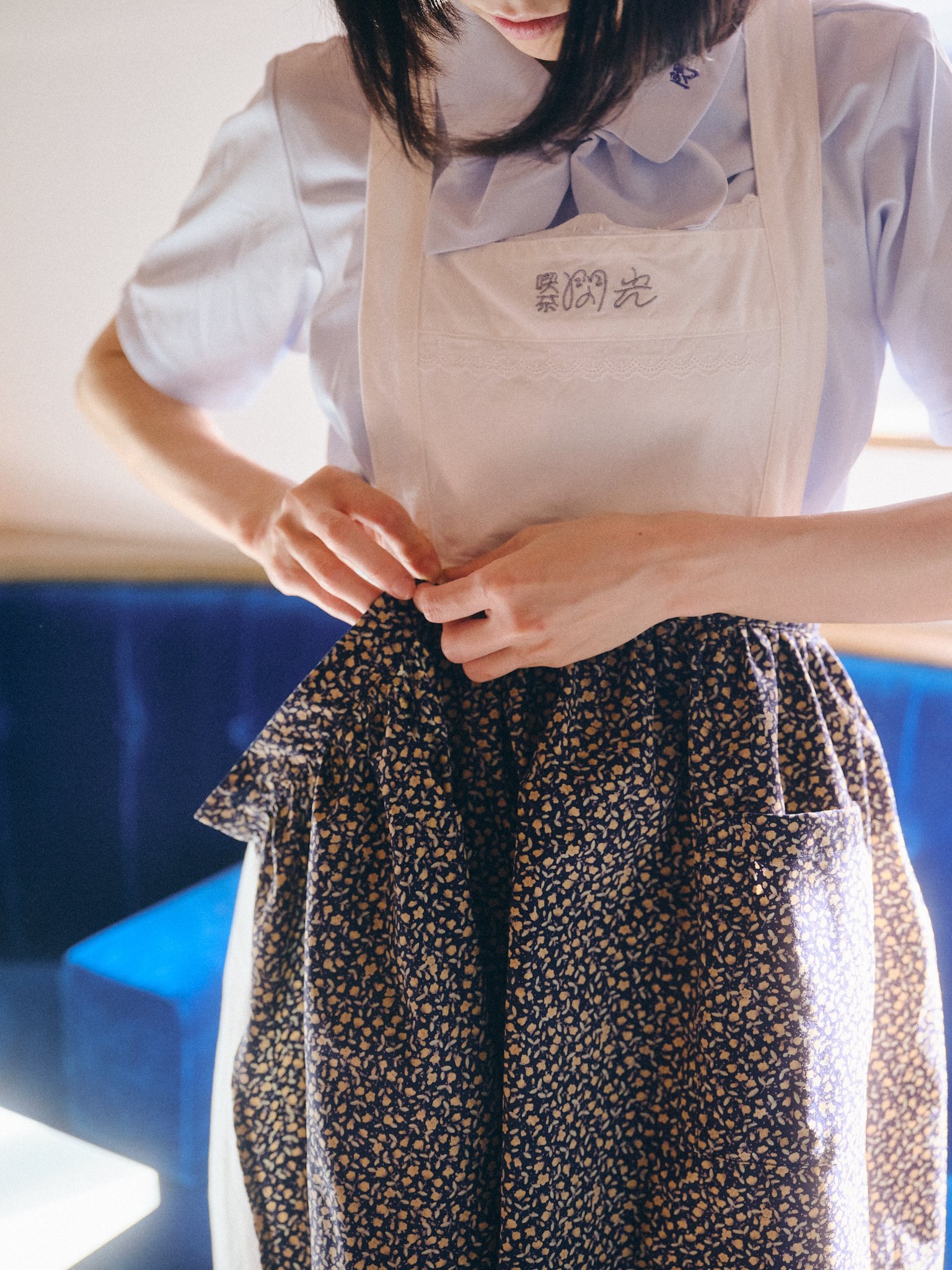 only child オンリーチャイルド 喫茶閃光 ときめくカーテンエプロン ONLY CHILD on X: 