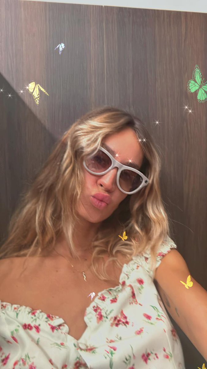 Gfviperella's tweet image. Buongiorno da questa meraviglia ❤

#helevier #javi7 #heleners