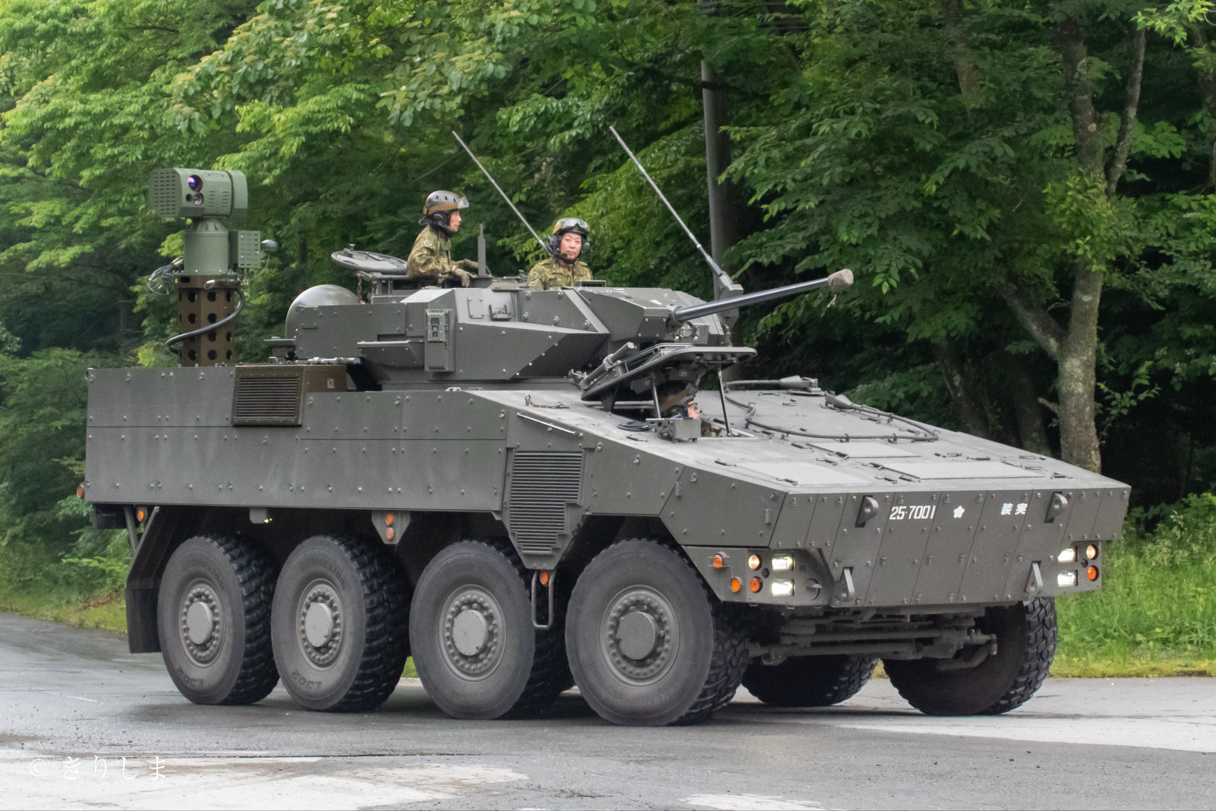 特殊戦闘車両 61oXkYUk2QL._AC_SY200_QL15_.jpg