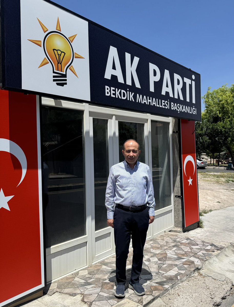 Serhat Sonugelen (@ssonugelen) on Twitter photo Hazırlıklarımız devam ediyor. Kısa süre içerisinde Bekdik Mahalle Başkanlığı ofisimiz hizmete girecektir. Bundan sonra Mahalle sakinlerimiz ile sık sık biraraya geleceğiz. İnşallah diğer mahallelerimizdede aynı çalışmayı gerçekleştireceğiz.
<a href="/abuyukgumus/">Ahmet Büyükgümüş</a>
<a href="/ahmetcolakoglu0/">Ahmet Çolakoğlu</a> Hazırlıklarımız devam ediyor. Kısa süre içerisinde Bekdik Mahalle Başkanlığı ofisimiz hizmete girecektir. Bundan sonra Mahalle sakinlerimiz ile sık sık biraraya geleceğiz. İnşallah diğer mahallelerimizdede aynı çalışmayı gerçekleştireceğiz.
<a href="/abuyukgumus/">Ahmet Büyükgümüş</a>
<a href="/ahmetcolakoglu0/">Ahmet Çolakoğlu</a>