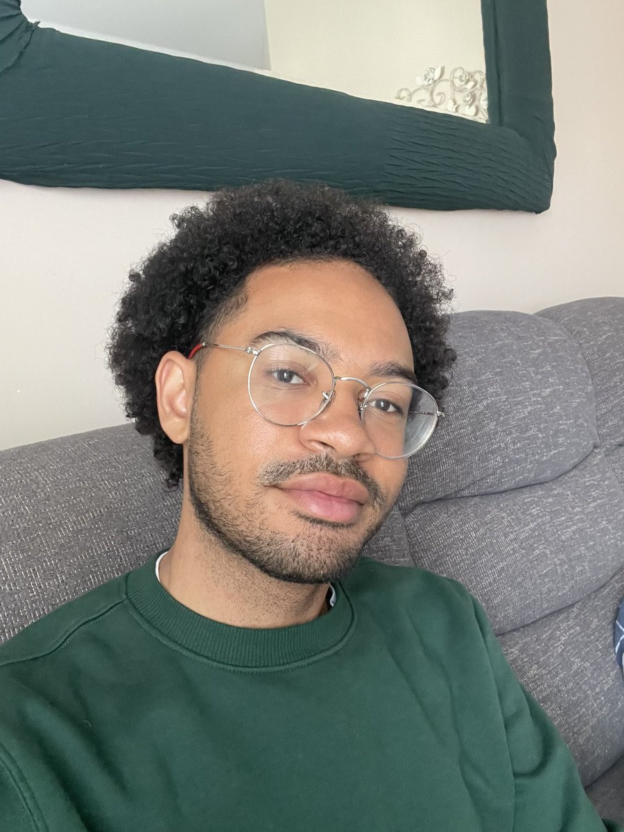 Marcus_LeLo's tweet image. Just in case you forgot what I looked like