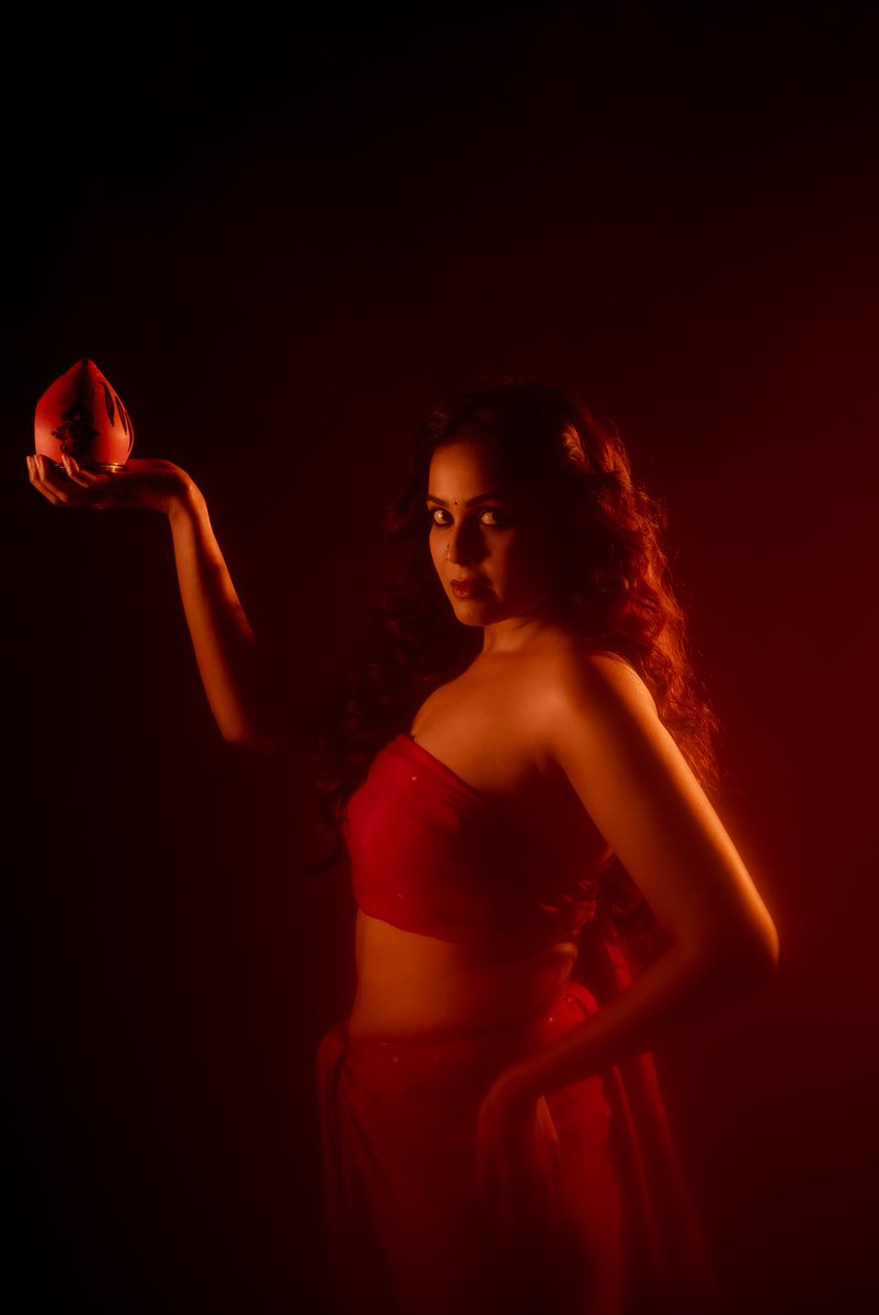 S2MediaOffl's tweet image. Casually elegant and effortlessly pretty – @IamChandini_12 never misses a beat! ❤️
#ChandiniTamilarasan
@prosathish @S2MediaOffl