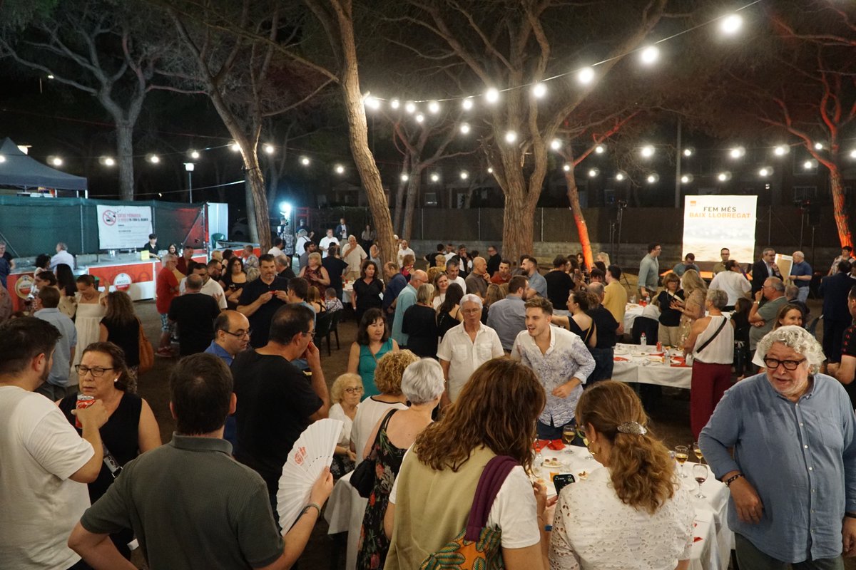 PSCBaix / ❤️ (@pscbaix) on Twitter photo 🌹 Ahir 500 militants del <a href="/PSCBaix/">PSCBaix / ❤️</a> van participar, a #Gavà, a la tradicional trobada de final de curs polític de la nostra federació.
🗣️ El president <a href="/salvadorilla/">Salvador Illa Roca</a> va defensar el compromís del <a href="/govern/">Govern de Catalunya</a> de prioritzar l'accés a l'habitatge. 🌹 Ahir 500 militants del <a href="/PSCBaix/">PSCBaix / ❤️</a> van participar, a #Gavà, a la tradicional trobada de final de curs polític de la nostra federació.
🗣️ El president <a href="/salvadorilla/">Salvador Illa Roca</a> va defensar el compromís del <a href="/govern/">Govern de Catalunya</a> de prioritzar l'accés a l'habitatge.