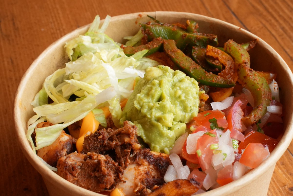 tootingnewsie's tweet image. Burridos at 102 Mitcham Rd in #Tooting is offering Lunch Punch every day, 12pm-4pm!
Choose a classic Burrito, a
Naked Burrito, or a Salad Bowl, from just £5!
Veggie/vegan options, all food is halal.
Ts&Cs apply. Eat-in/takeaway only. burridos.co.uk
#ad #Wandsworth