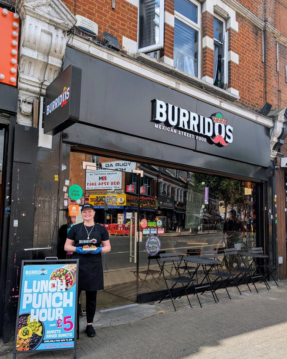 tootingnewsie's tweet image. Burridos at 102 Mitcham Rd in #Tooting is offering Lunch Punch every day, 12pm-4pm!
Choose a classic Burrito, a
Naked Burrito, or a Salad Bowl, from just £5!
Veggie/vegan options, all food is halal.
Ts&Cs apply. Eat-in/takeaway only. burridos.co.uk
#ad #Wandsworth