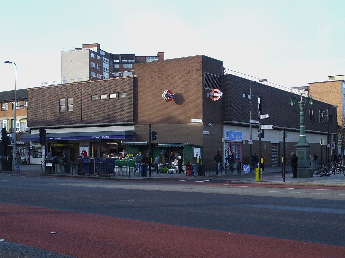 KHarveyProctor's tweet image. Today marks 20 years since Jean Charles de Menezes, an innocent man, was shot dead by @metpoliceuk officers at Stockwell Station. He was 27. He had committed no crime. He posed no threat. He was simply in the wrong place at the wrong time & paid with his life.
Those responsible…