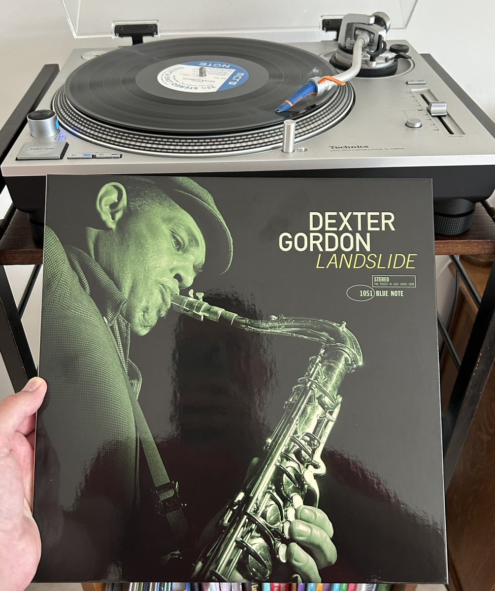 Dexter Gordon won the right to soundtrack our breakfast by a Landslide <a href="/bluenoterecords/">Blue Note Records</a>