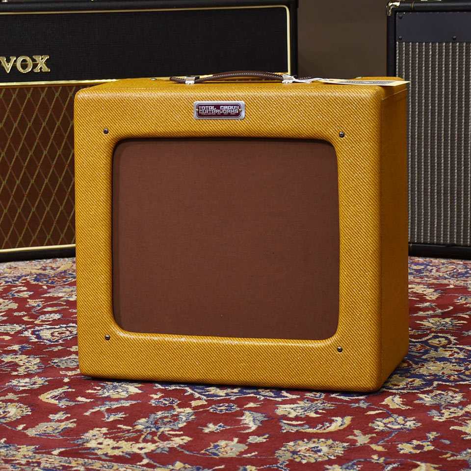 Miyaji_Guitars's tweet image. Total Gravy Guitarworks/MYJ-5
好評のトータルグレイビーアンプに当店オリジナルスペックのモデルが入荷。
マスターボリューム付きでブルージーなサウンドもお好みの音量に!
shop.miyaji.co.jp/SHOP/ka-g-0531…
※店頭展示の無い商品もございますので、ご来店の際はお声がけ下さい。