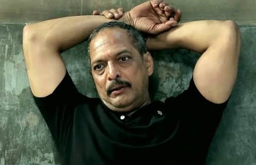 1.5L college ki fee bharne ke baad apni beti ko Saiyaara movie ke liye rote dekhta hua baap