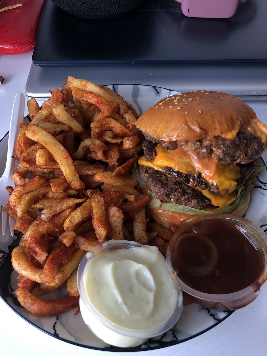 Food ❌, Trash ✅