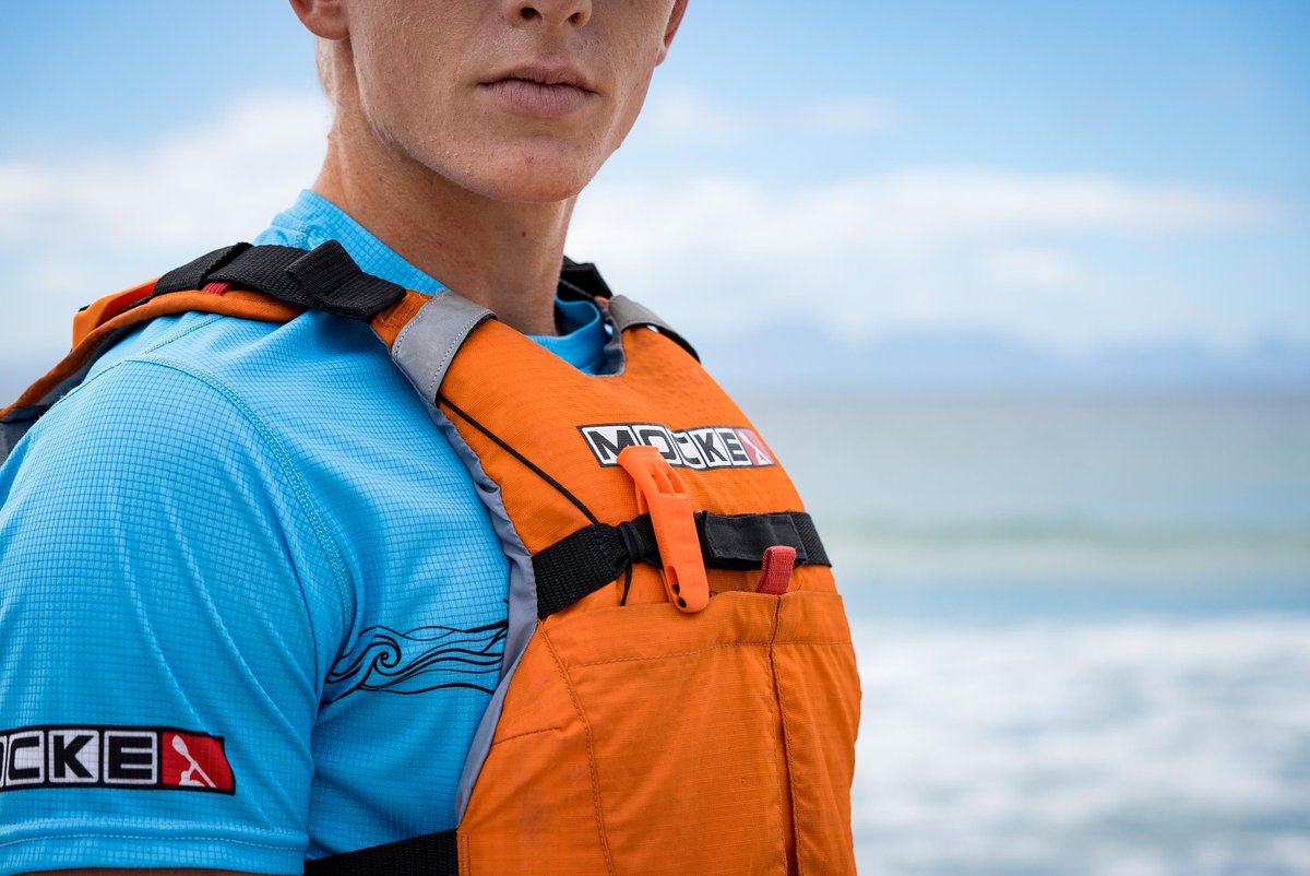 DawidMocke's tweet photo. 🦺 Are you wearing your PFD properly? 
Click here to see Dawid chat you through it.
https://t.co/rG3GFN0xVP https://t.co/aqyITw963n