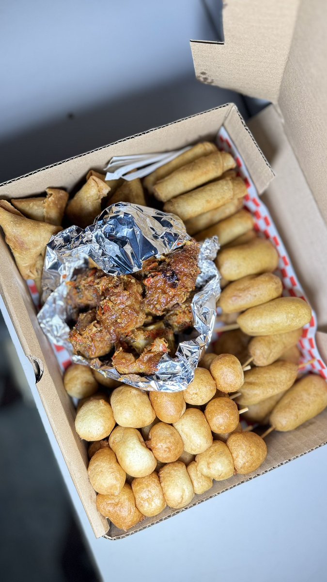 nutz_n_chops's tweet image. Good morning fam😃
This is what 30,000 Naira looks like in a box😄
Do well to treat yourself to a box from Nutz & chops this week😃
One thing is guaranteed, and that’s your money’s worth.
Call/whatsapp- 08039108947
📍Abule Egba,Lagos
ENSURE TO PREORDER.
