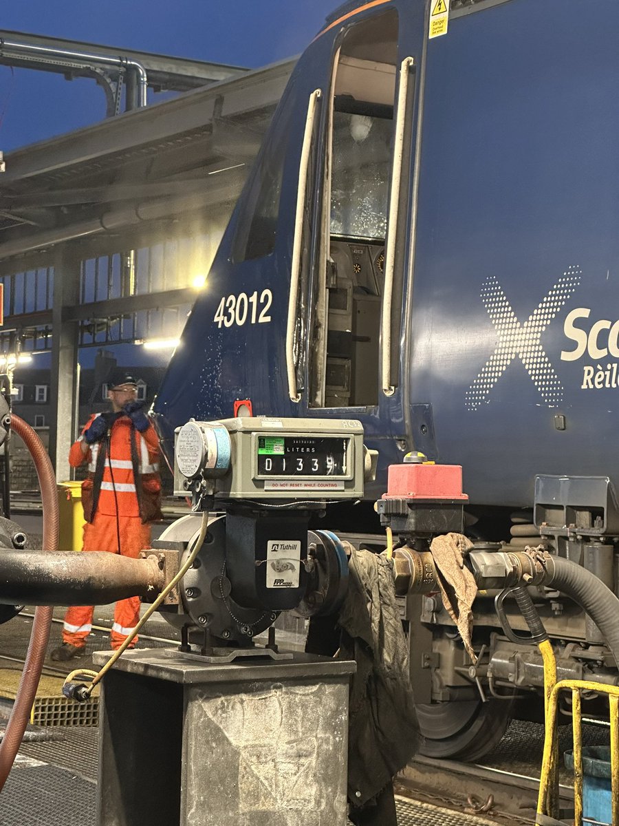 DavidHorne's tweet image. No trip to Aberdeen is complete without a visit to Clayhills depot where the @LNER team were busy last night, refuelling and servicing @ScotRail InterCity7 sets and cleaning our Azuma set ready for this morning’s 0952 departure to King’s Cross