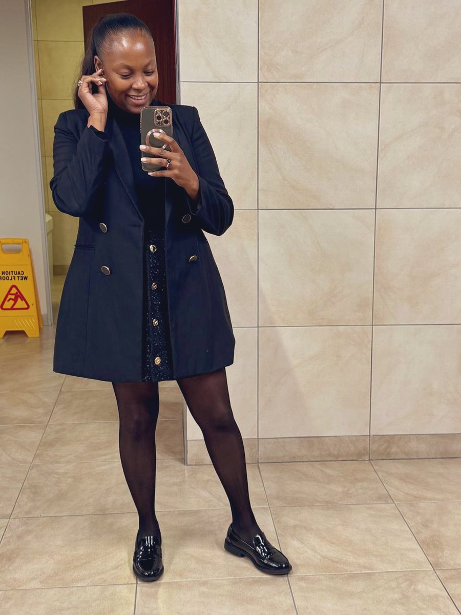 MelikhayaL3006's tweet image. Uku printer ubuso bakhe eskipheni sam kungaba yimalini? 😍♥️wife #chooseday #chooseyoudaily