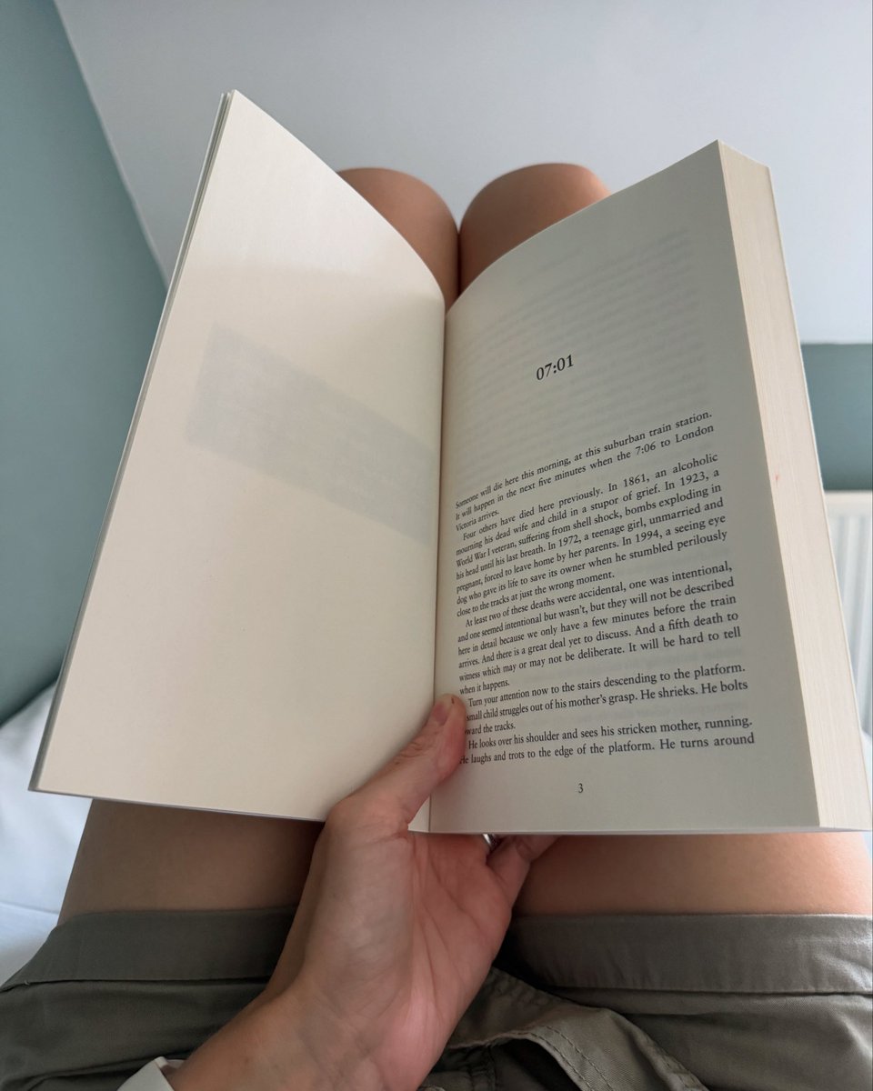 gemmaEdenham's tweet image. The right way to start the day. I also have a tea on the go and will follow this with a walk to the beach