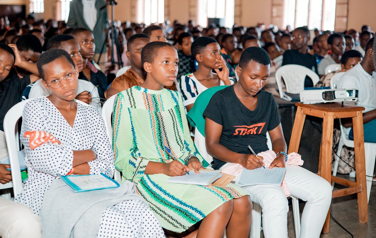 #DAY2
Over 1,000 youth have gathered in Kigali — full of passion, purpose, and the drive to lead!

Today’s sessions are packed with inspiration, learning, and powerful connections.  If you’re here, be fully present. Legends show up when history is being made. Will you?
#AVC